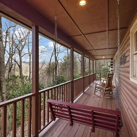 Log Cabin On Peaceful River Blowing Rock Esterno foto